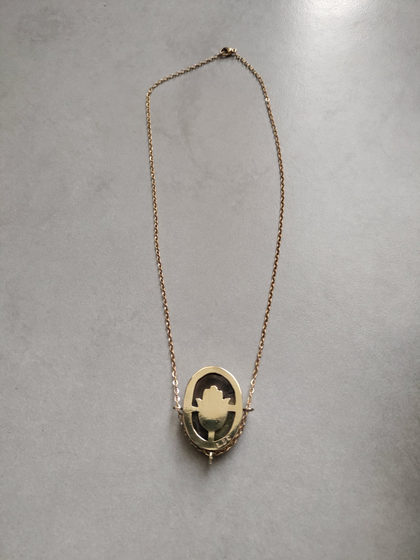 Collier Khamsa avec Labradorite verte LEIA&CO