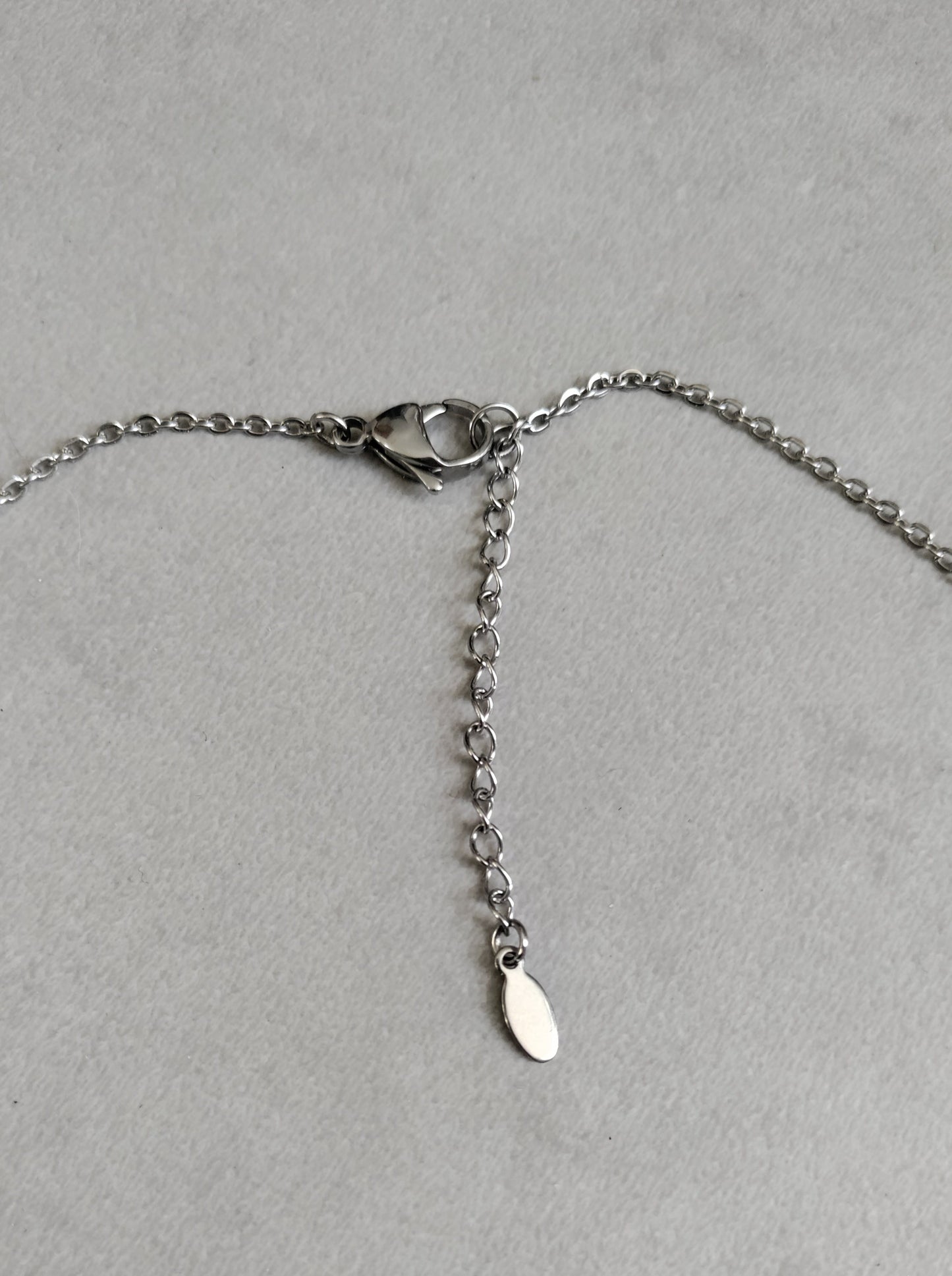 Collier parure Amoghasiddhi argenté avec mandala et verre vert LEIA&CO