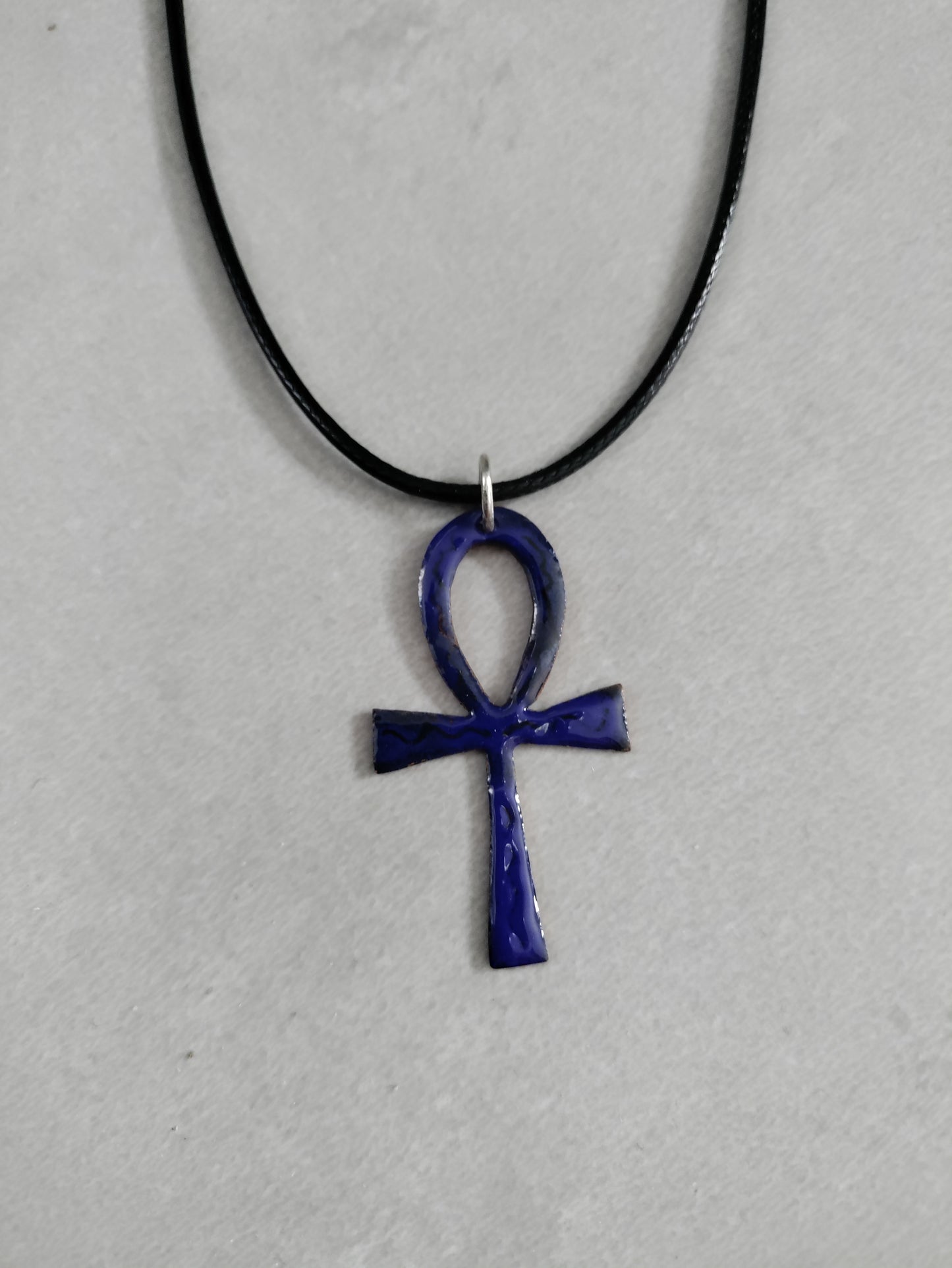 Pendentif croix de vie égyptienne Ankh bleu et cuivre LEIA&CO