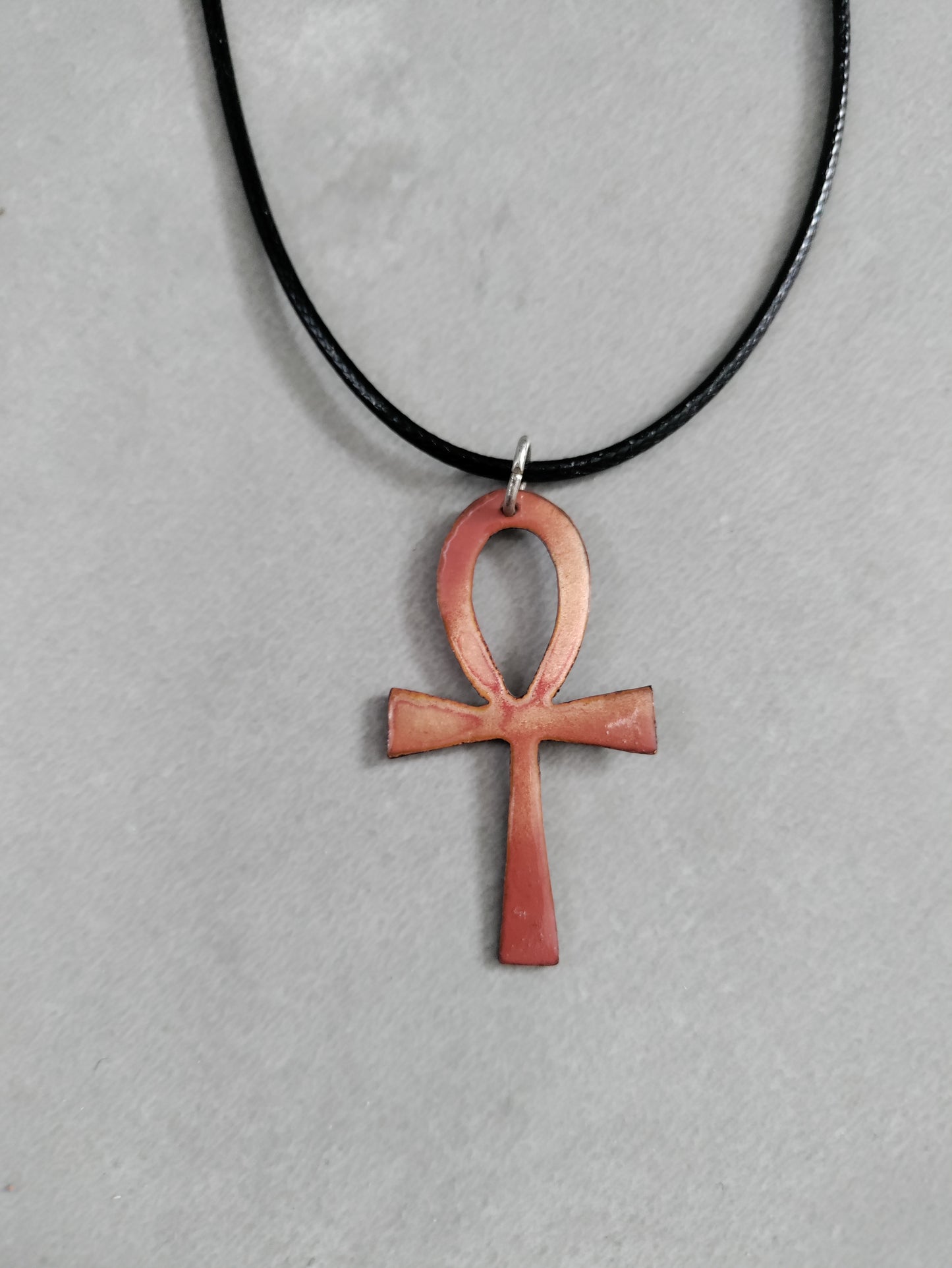 Pendentif croix de vie égyptienne Ankh bleu et cuivre LEIA&CO