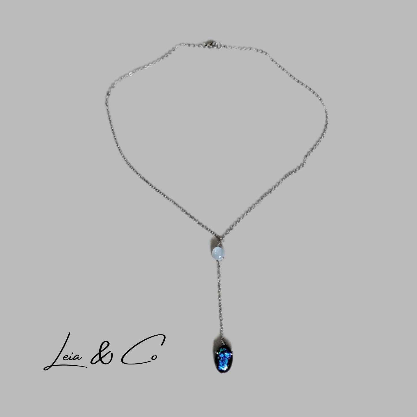 Collier verre dichroïque pendant bleu LEIA&CO