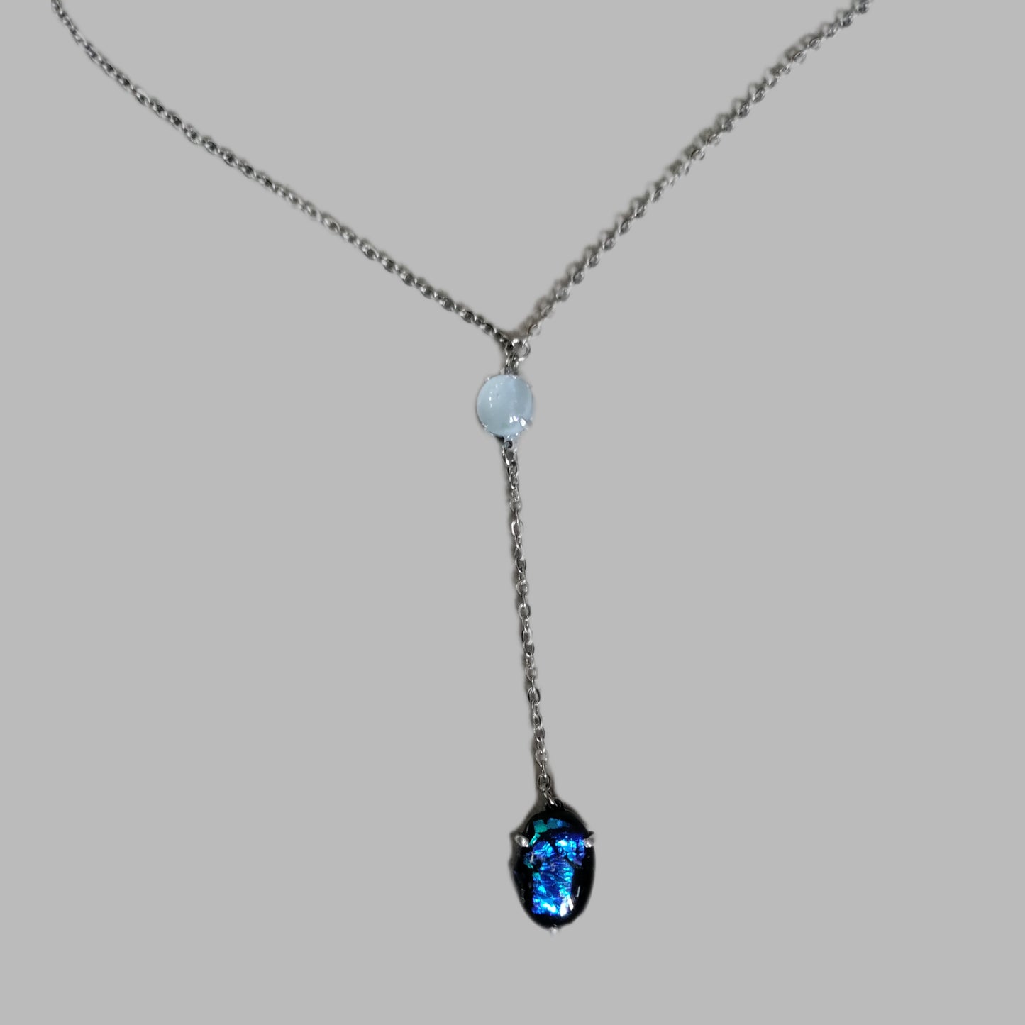 Collier verre dichroïque pendant bleu LEIA&CO