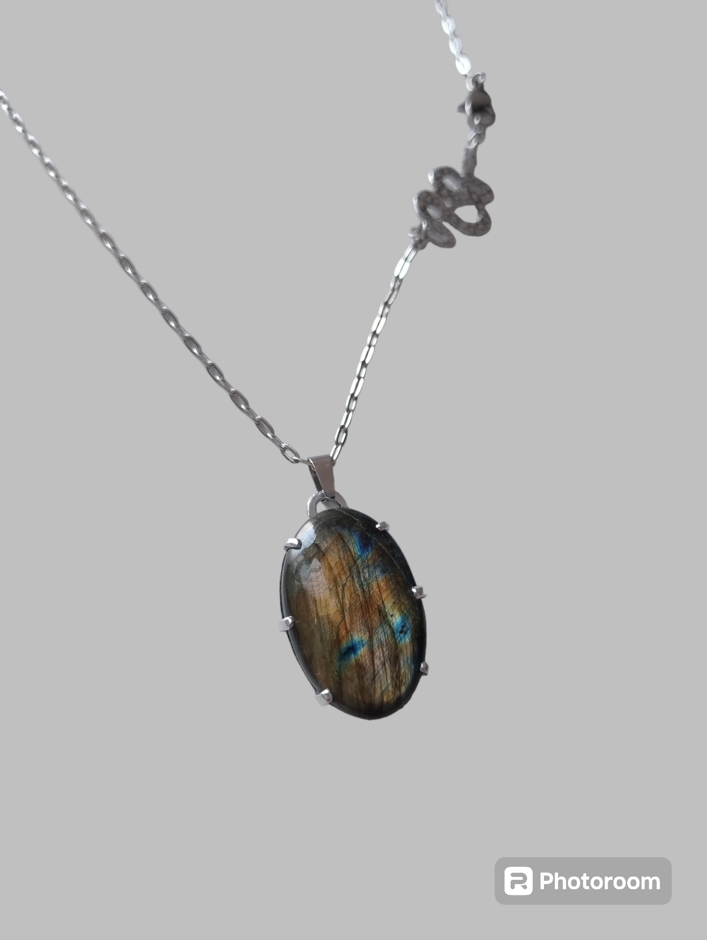 Collier serpent et Labradorite verte et marron LEIA&CO