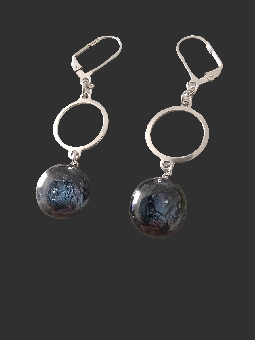 Boucles d'oreilles pendantes avec verre dichroïque multicolore LEIA&CO