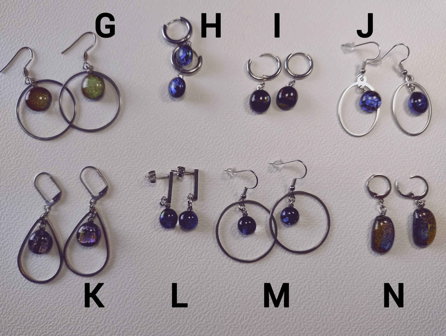 Boucles d'oreilles pendantes avec verre dichroïque multicolore LEIA&CO