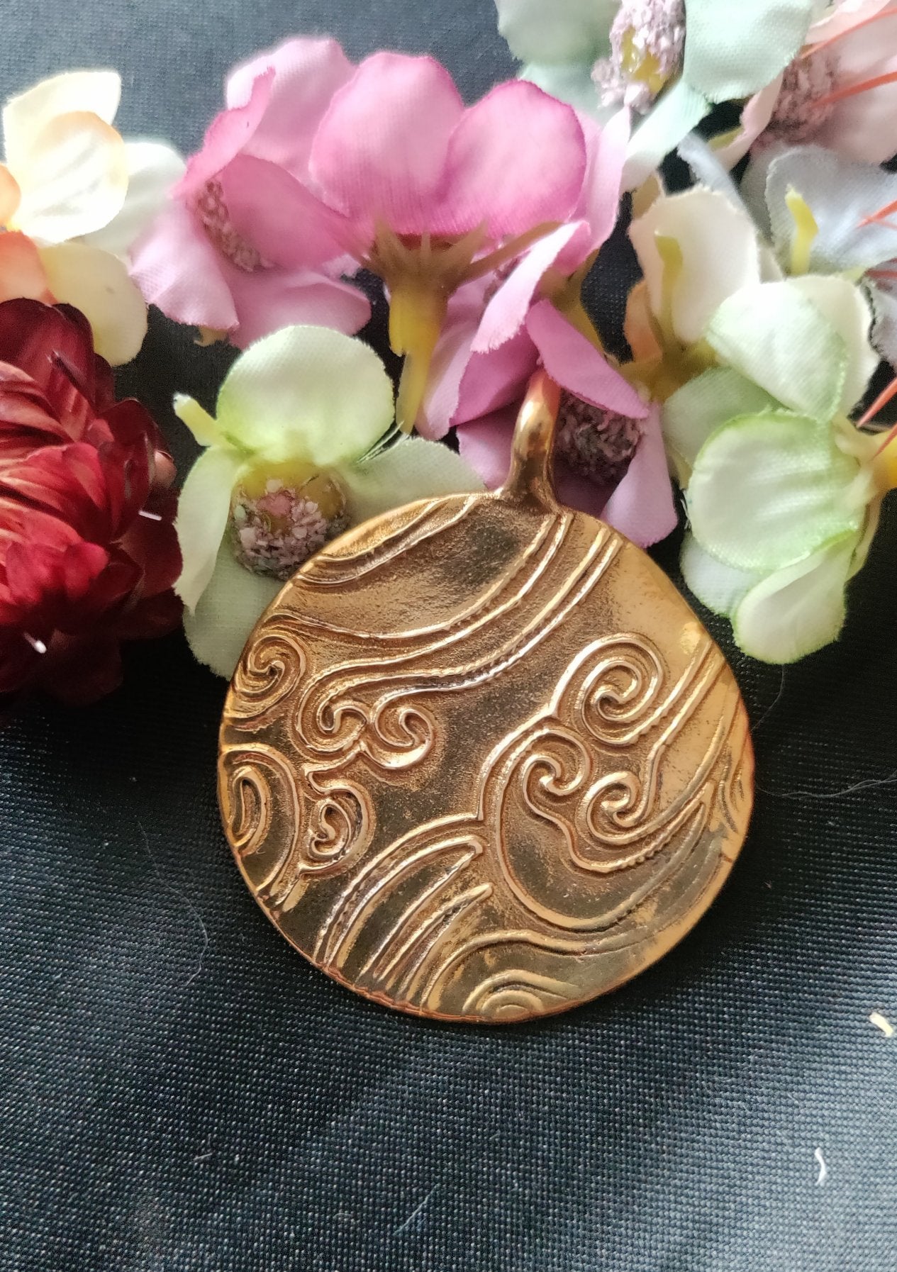 Pendentif en Bronze doré style japonais LEIA&CO