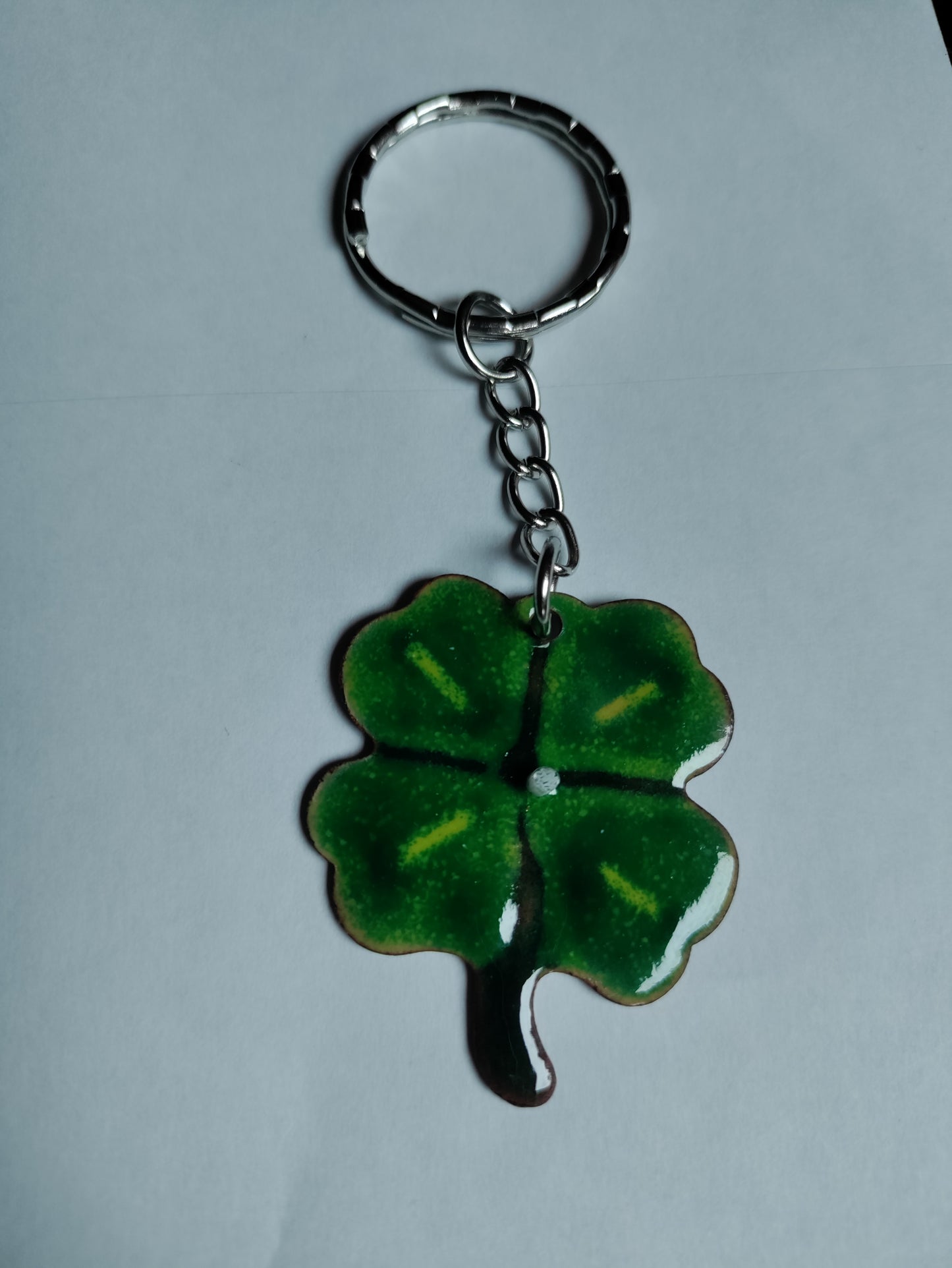 Porte clé Trèfle à 4 feuilles émaillé LEIA&CO
