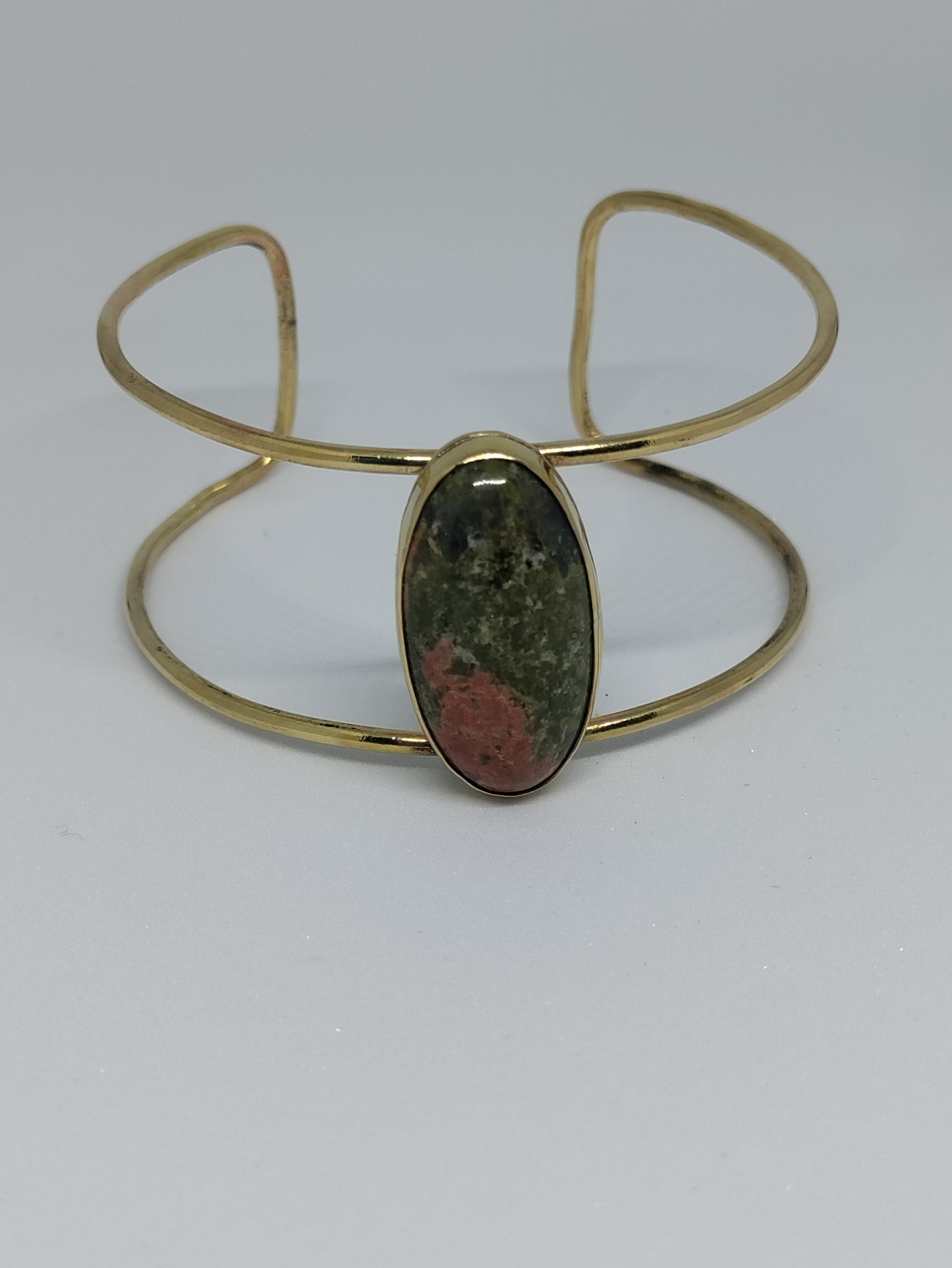 LEIA&CO pink and green indian agate golden cuff bracelet