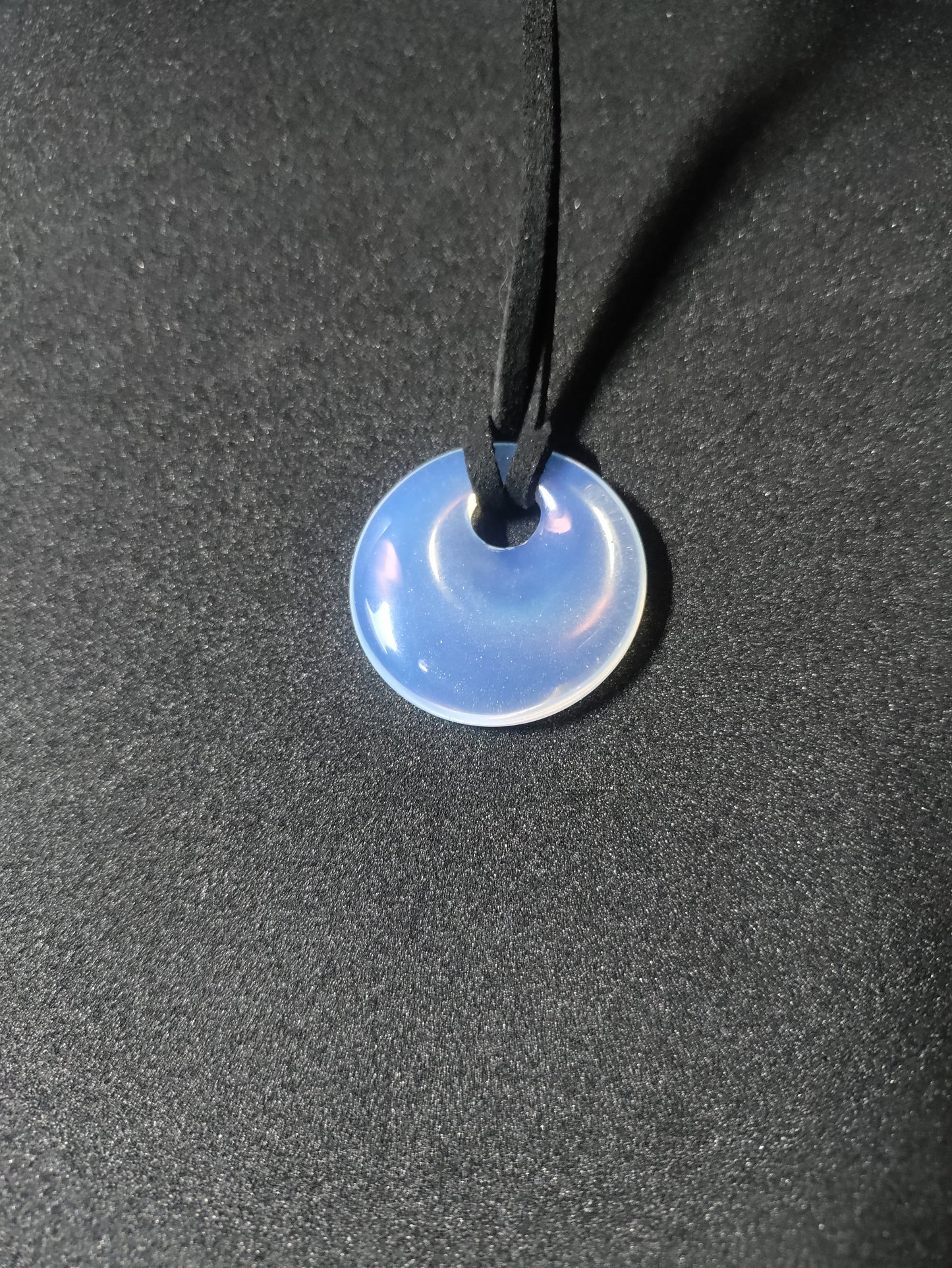 Collier avec pierre ronde Opalite LEIA&CO