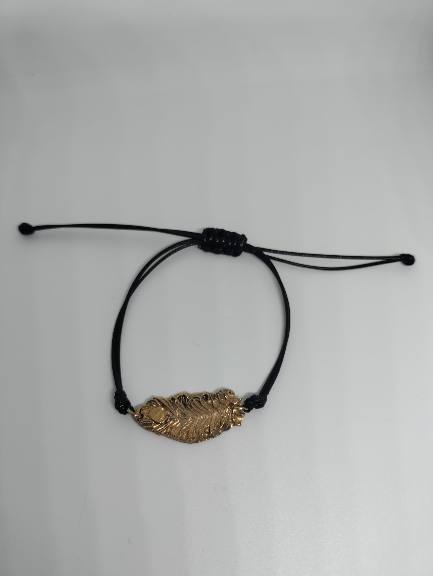 Bronze Peacock Feather adjustable friendship bracelet LEIA&CO