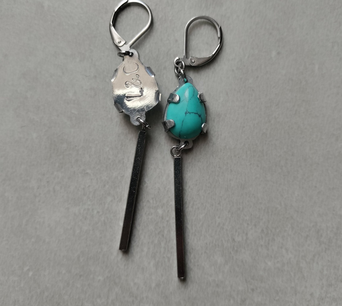 Boucles d'oreilles pendantes avec pierre de turquoise goutte LEIA&CO