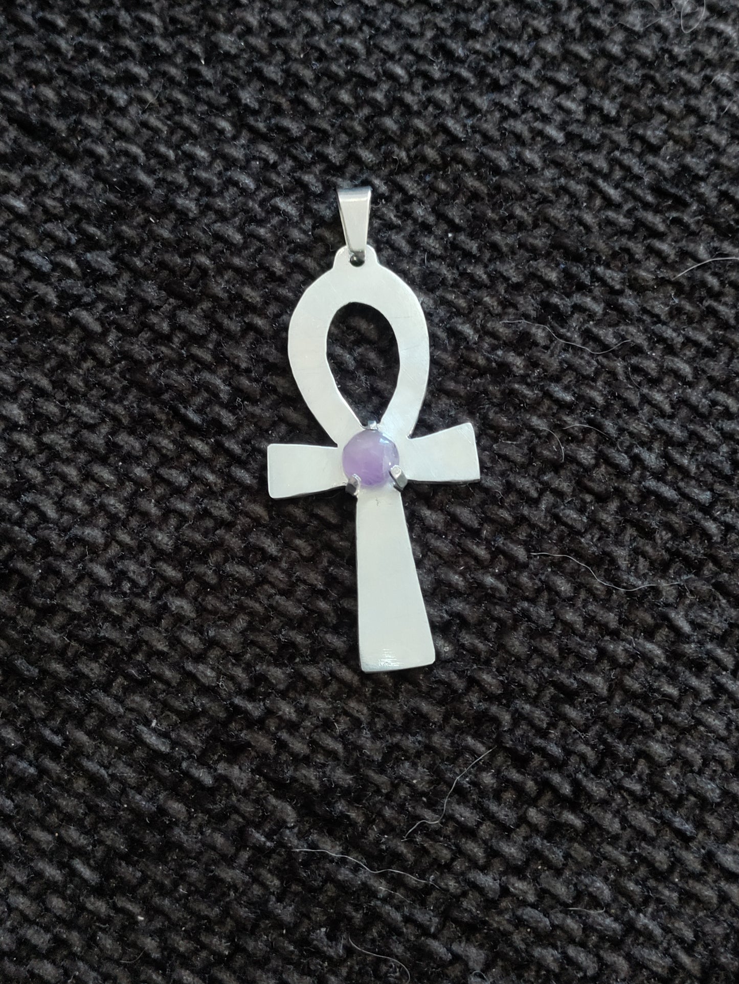 Pendentif croix de vie égyptienne Ankh argentée avec améthyste LEIA&CO