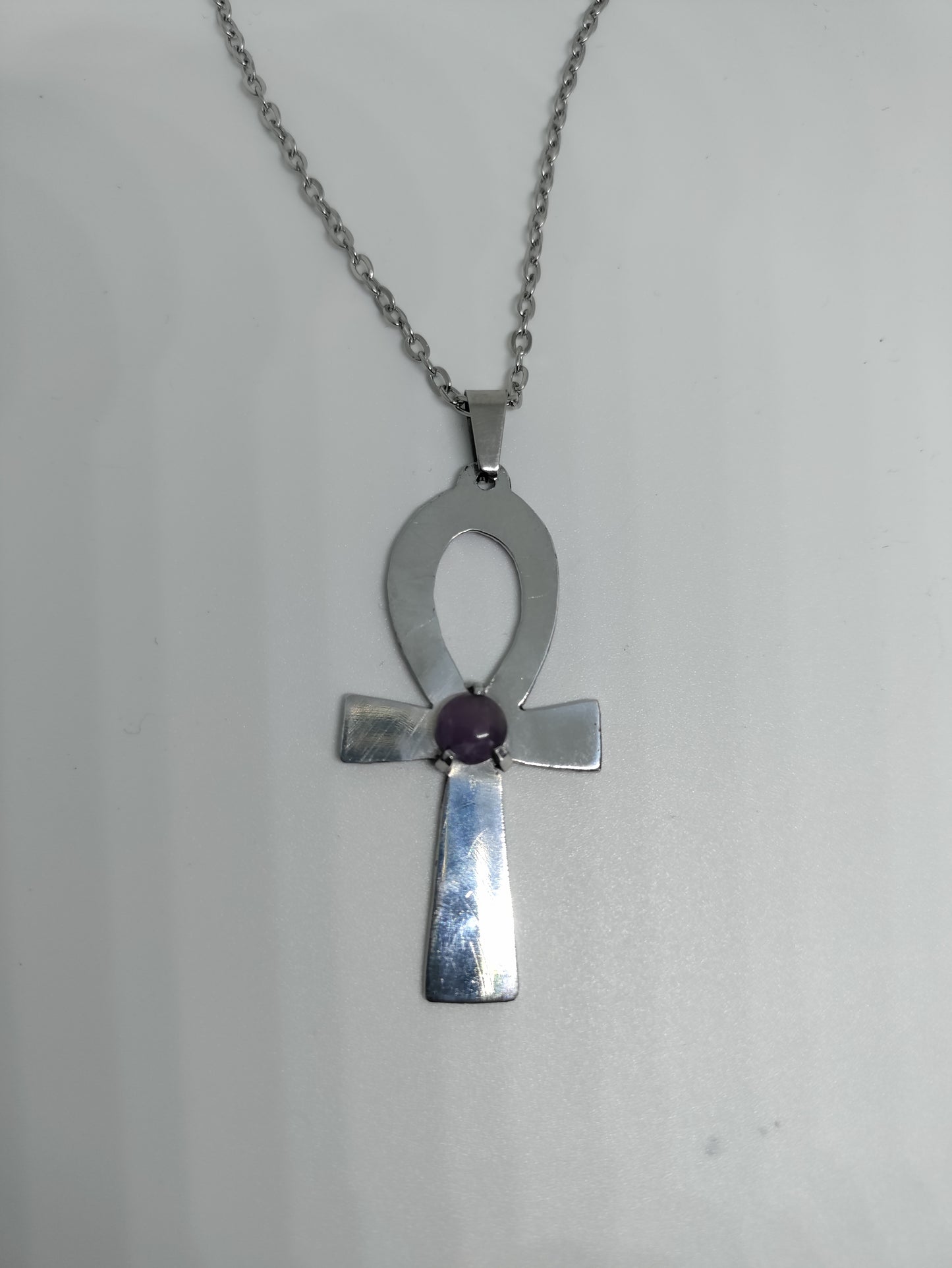 Pendentif croix de vie égyptienne Ankh argentée avec améthyste LEIA&CO