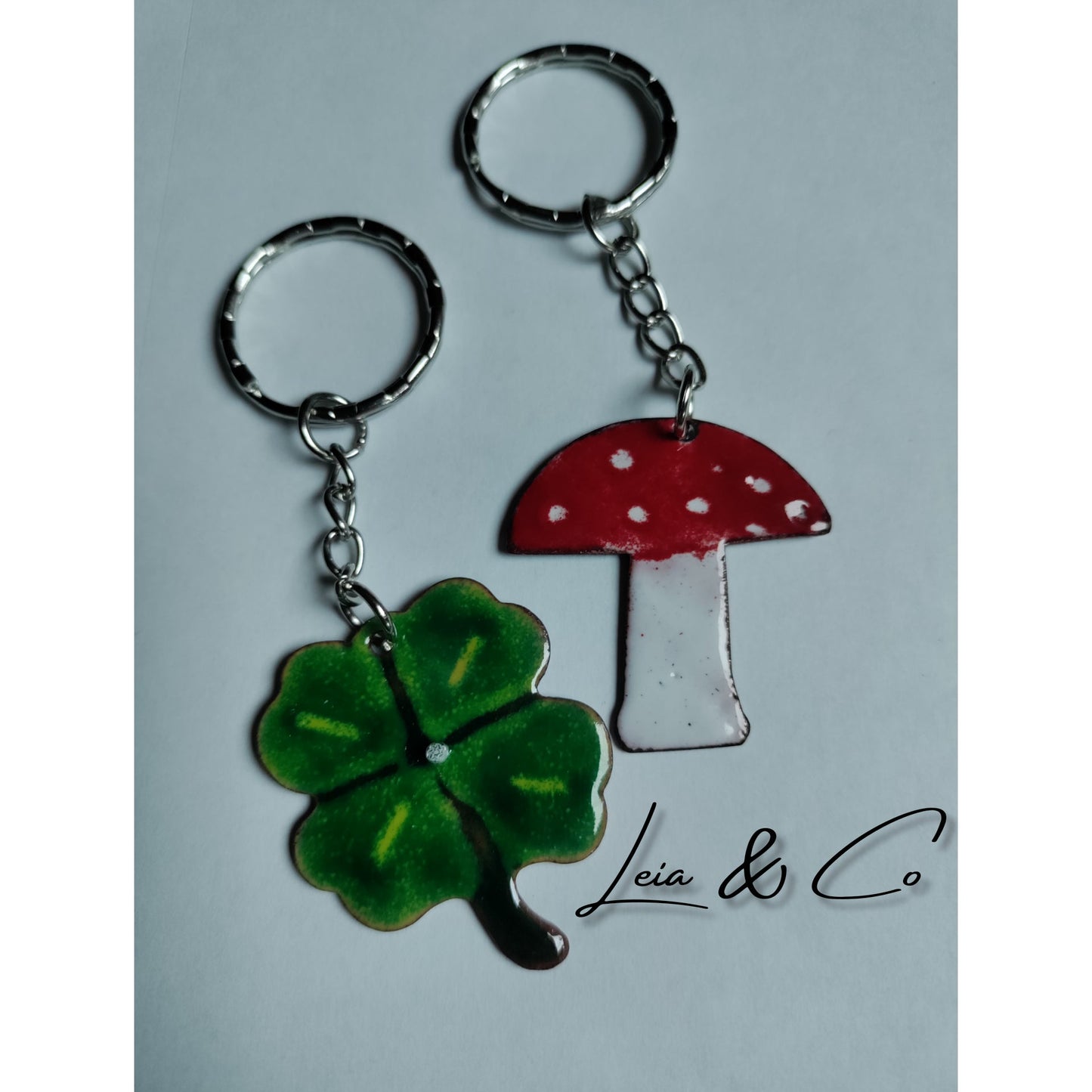 Porte clé champignon rouge en cuivre émaillé LEIA&CO