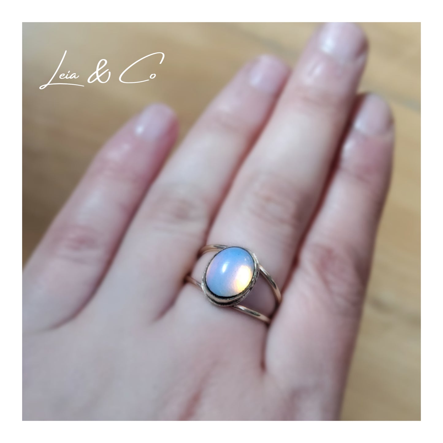 Bague anneau double en laiton avec pierre d'opalite LEIA&CO