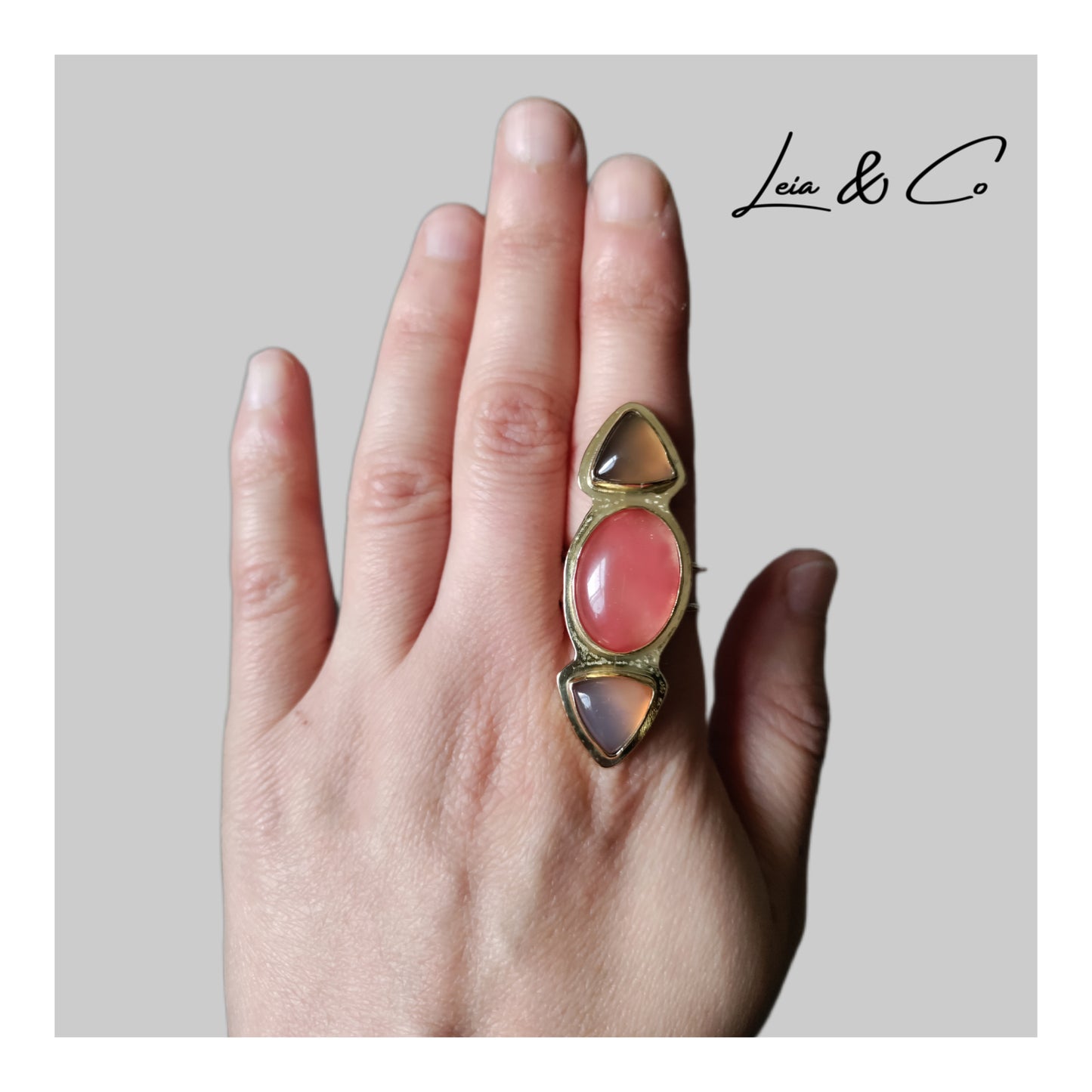 Bague longue dorée multi pierres roses LEIA&CO taille ajustable 59FR