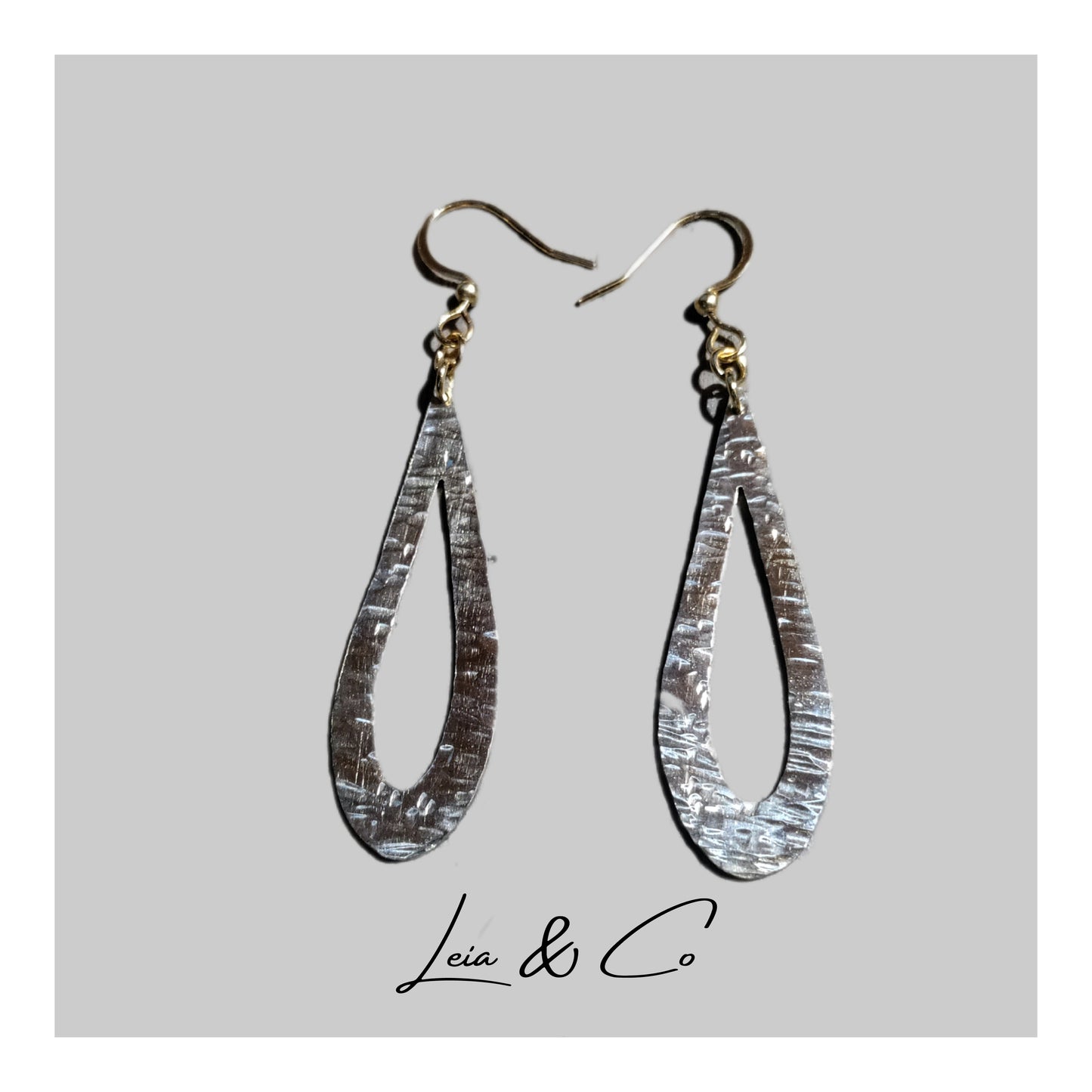 Boucles d'oreilles gouttes martelées dorées LEIA&CO