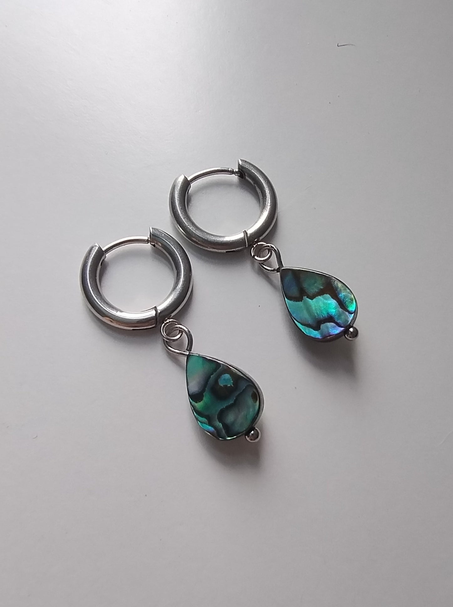 Boucles d'oreilles abalone bleues Leia and Co