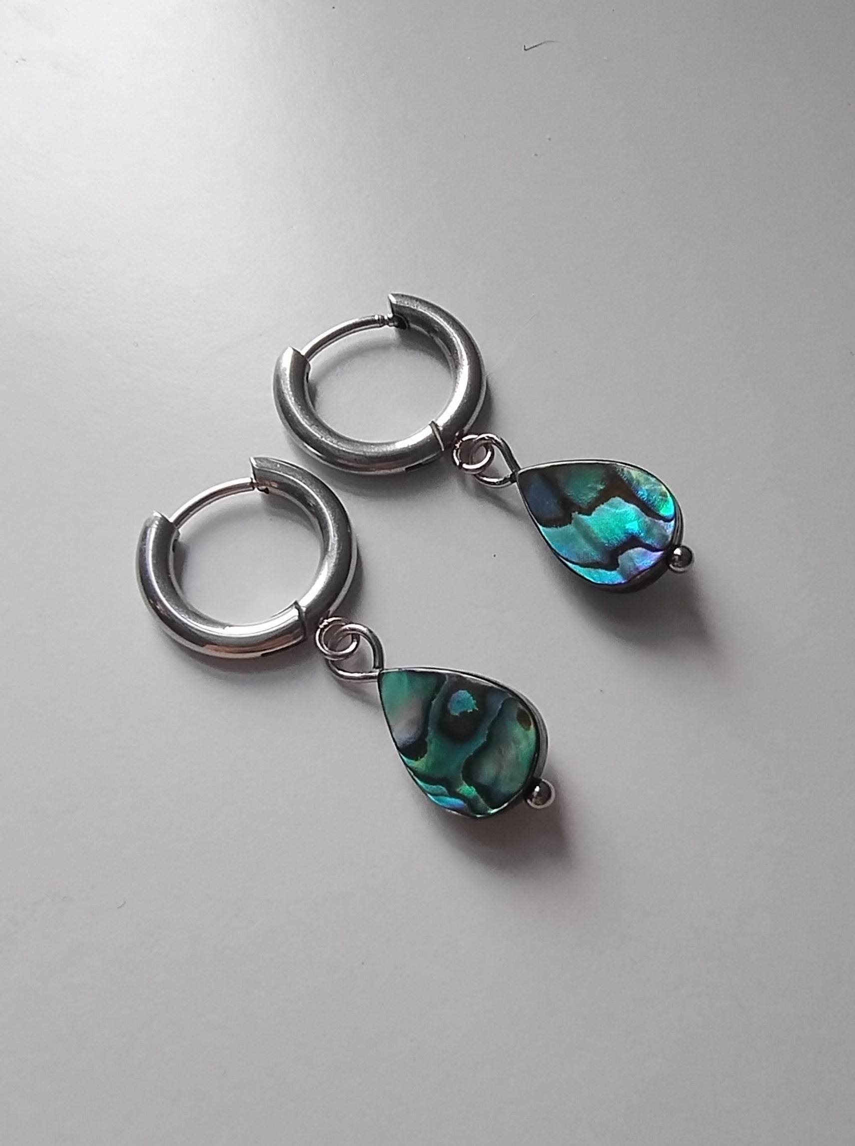 Boucles d'oreilles abalone bleues Leia and Co