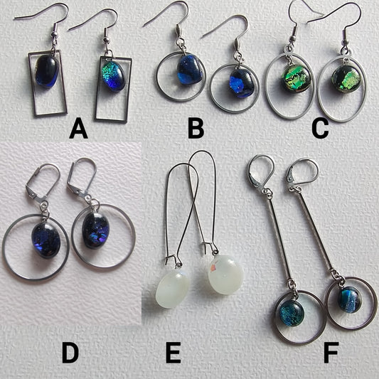 Geometric dangling earrings with multicolor blue dichroic glass LEIA&CO