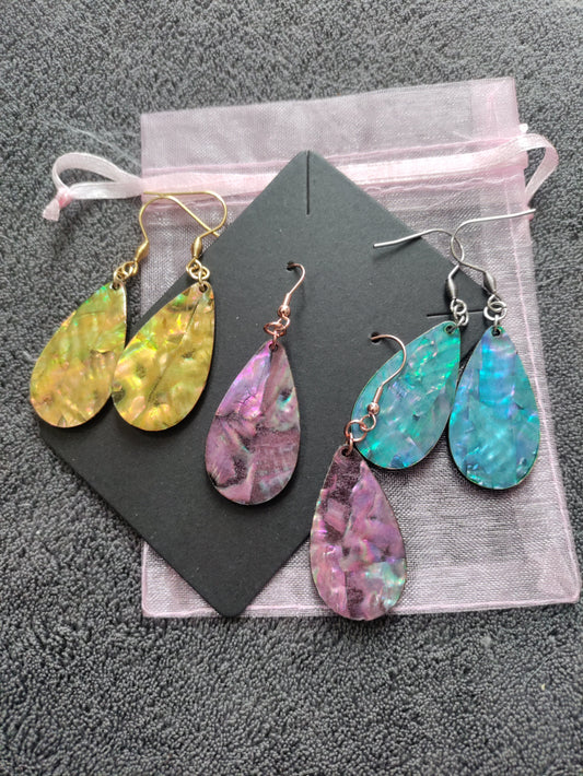 LEIA&CO colored dangling drop earrings faux abalone shell