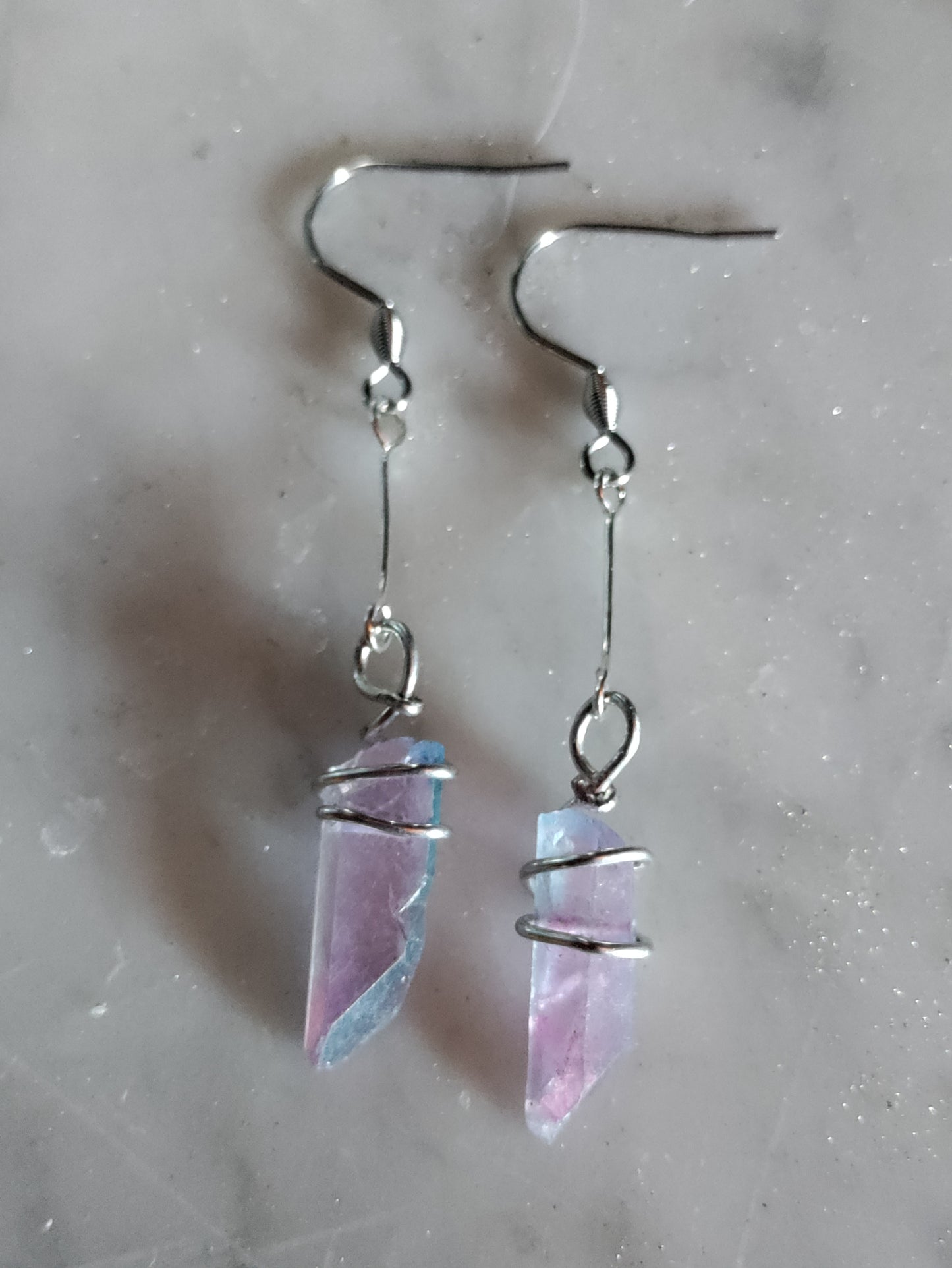 Boucles d'oreilles féériques avec cristaux bleu et rose LEIA&CO
