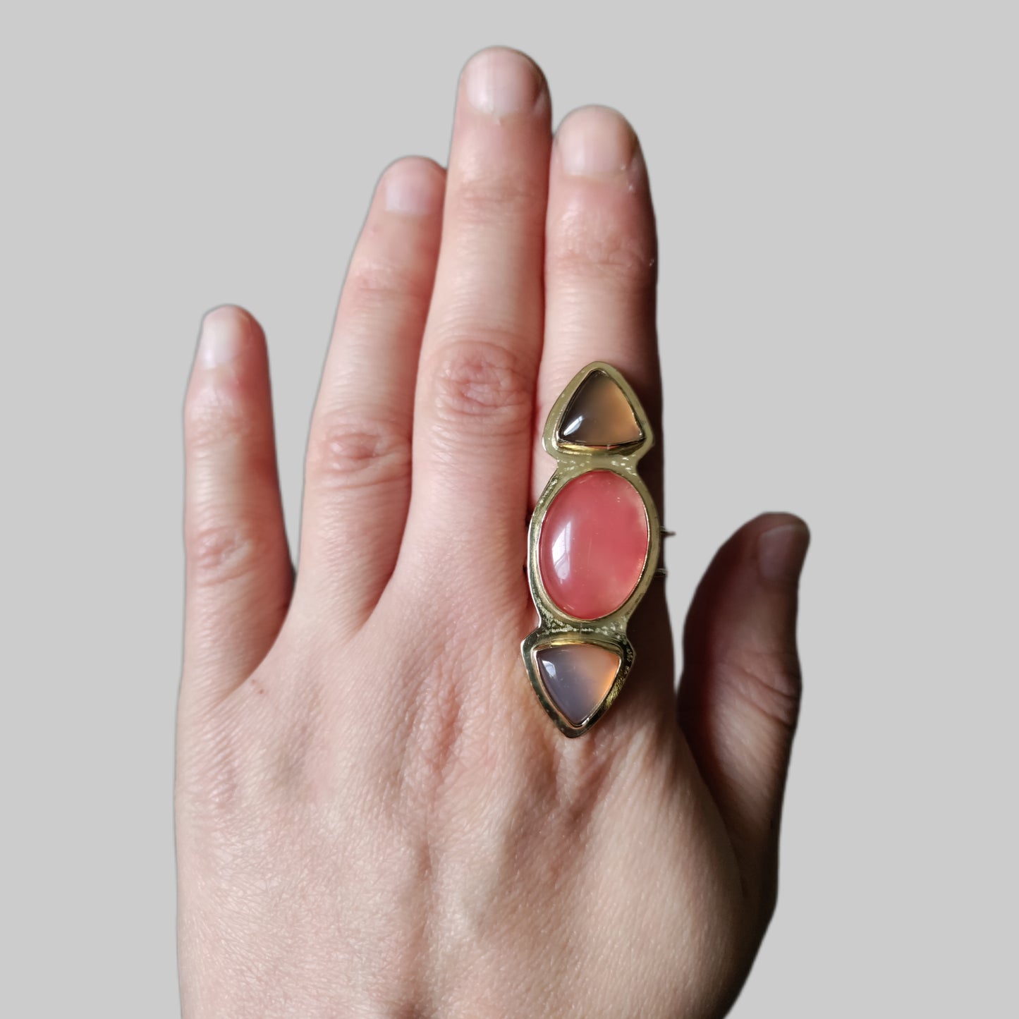 LEIA&CO - Massive long pink stones ring LEIA&CO adjustable size 8 3/4 US